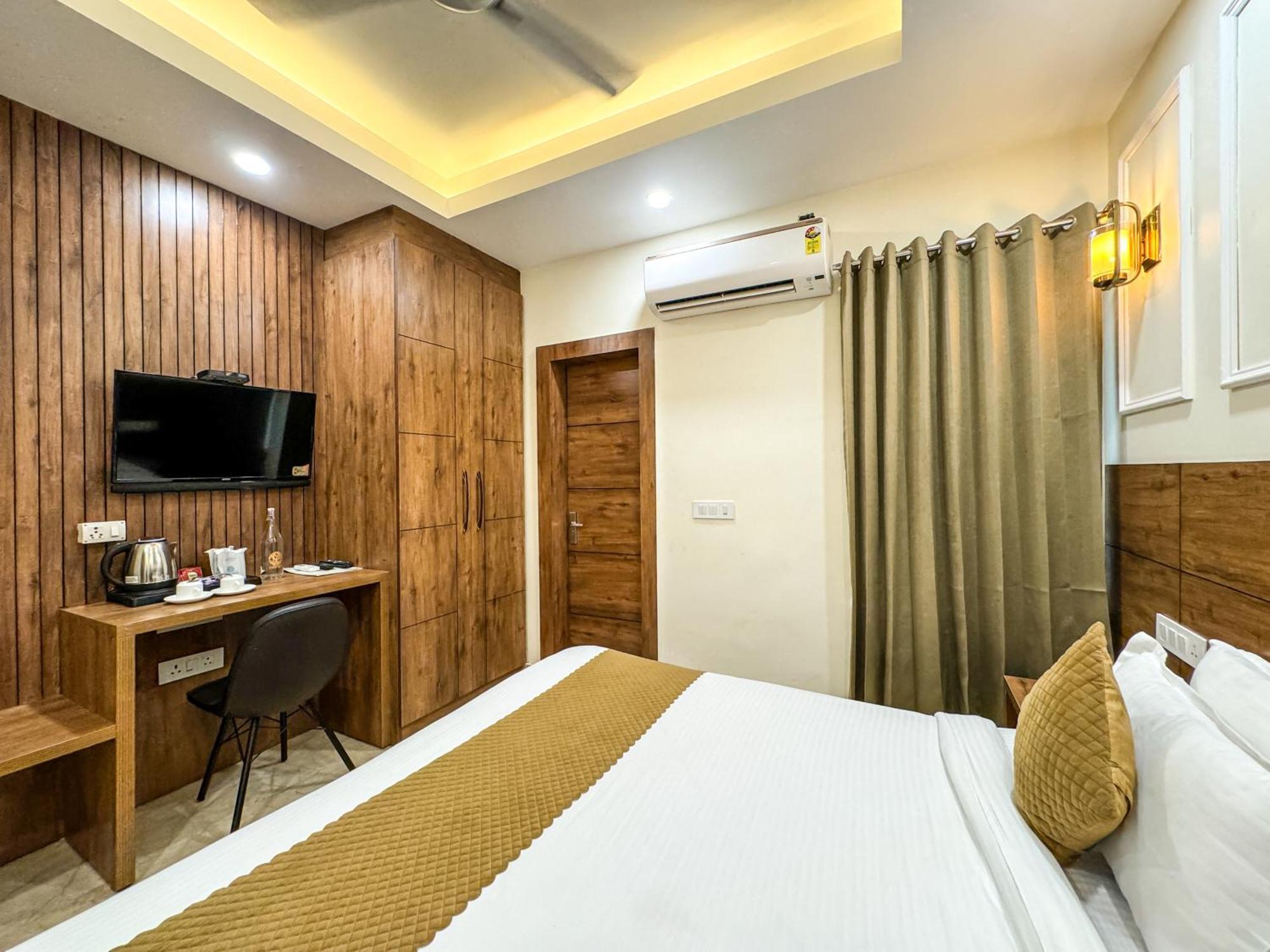 Hotel Nirvana Bliss, Behind Parmarth Niketan Rishīkesh Exterior foto